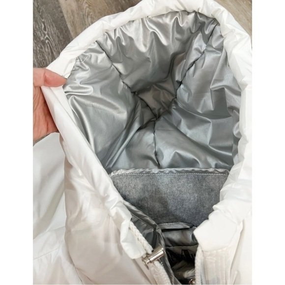 Mulberry Street Womens Sz XL White Oversized Puffer Hooded Winter Coat Full Zip - Picture 11 of 13
